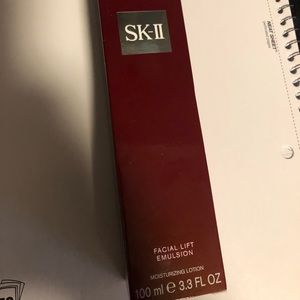 SK-II facial lift emulsion 3.3oz